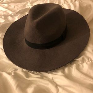 Grey Felt Fedora Hat with Black Detail